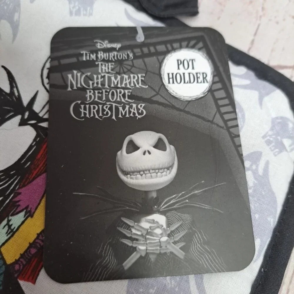 Disney Tim Burton’s The Nightmare Before Christmas Jack Sally 2 Pot Holders‎ NWT